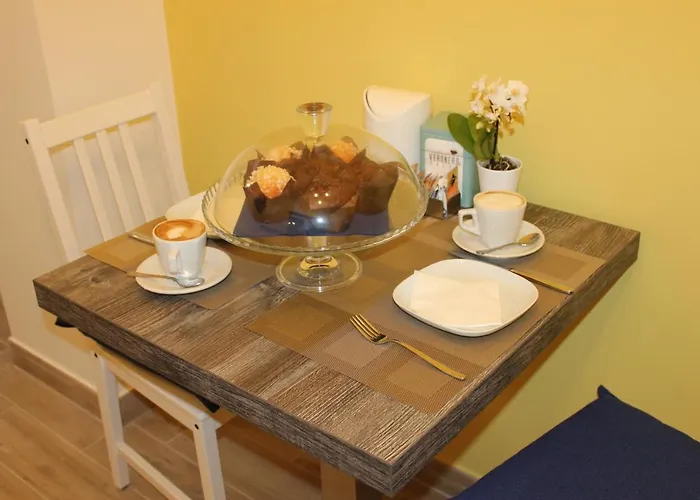 S.anna לינה וארוחת בוקר *